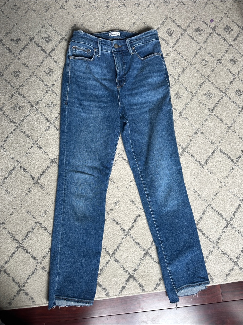 Women’s Straight-Leg High-Rise Jeans in Blue